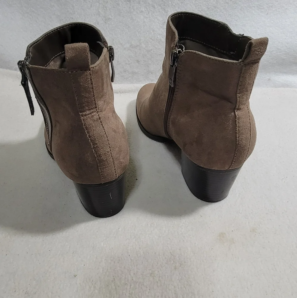 Liz Claiborne Refined Comfort Leather Double Zip Round Toe Ankle Booties Size 10 - Picture 8 of 13